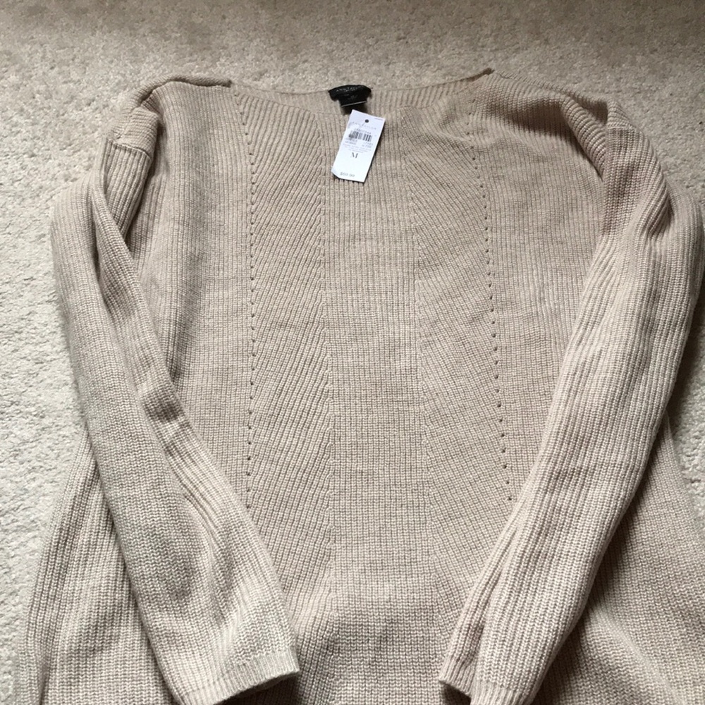 NWT loft sweater size medium